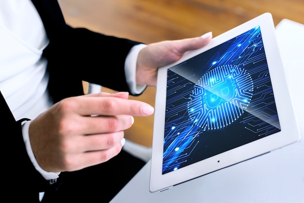 أهمية مراقبة المواقع الإلكترونية: دليل شامل لأصحاب الأعمال والمطورين