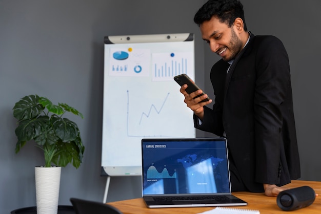 تحسين أداء التطبيقات: دليل مدير تقنية المعلومات لتحقيق أقصى كفاءة في البنية التحتية الرقمية